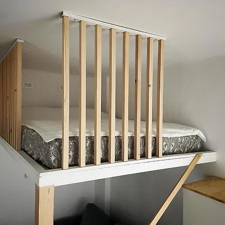 Manca's With Free Parking Apartament